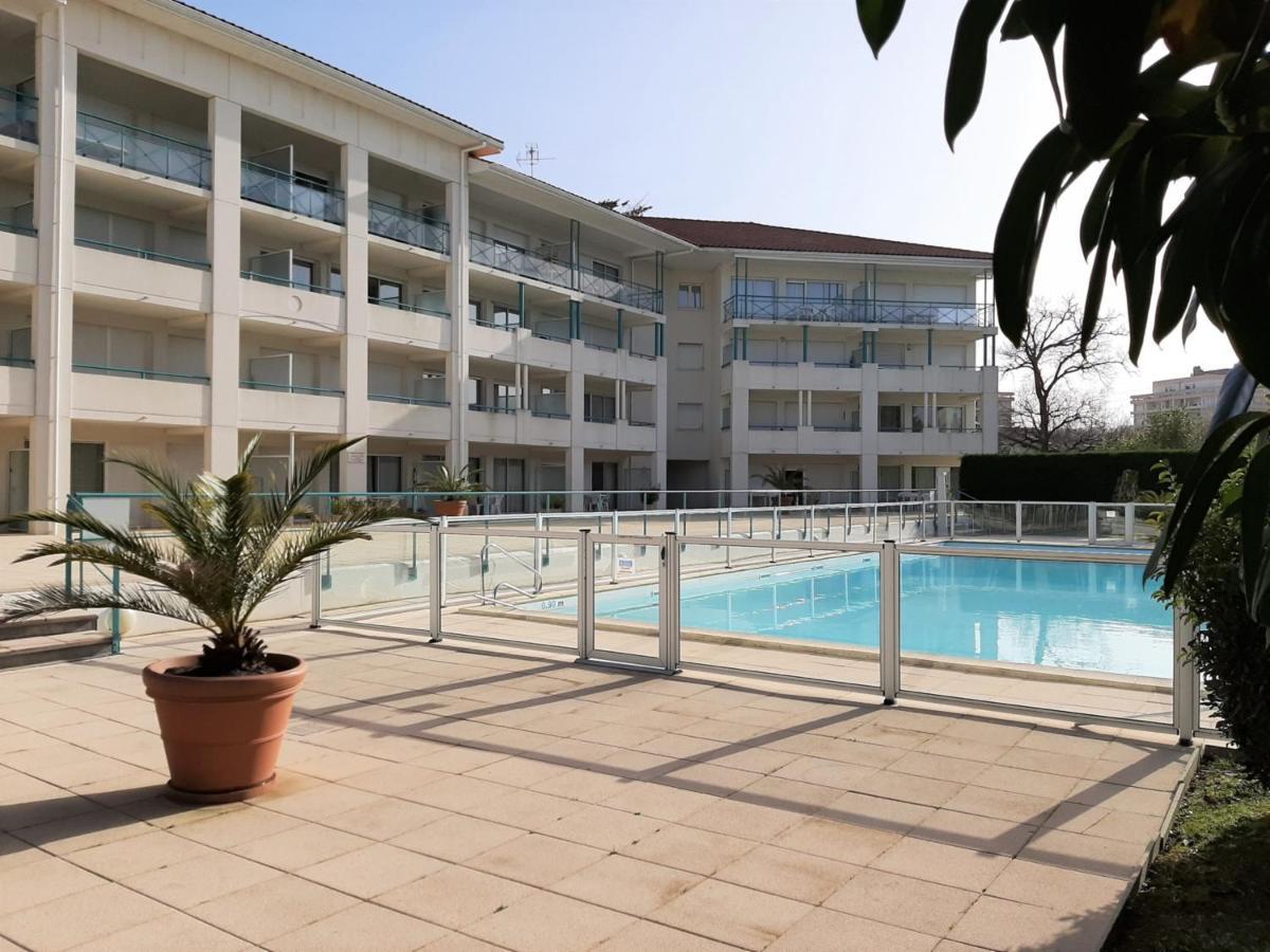 Appartement A Ciboure Avec Terrasse, Piscine Chauffee Et Parking - Ideal Golf Et Plage - Fr-1-239-551 외부 사진
